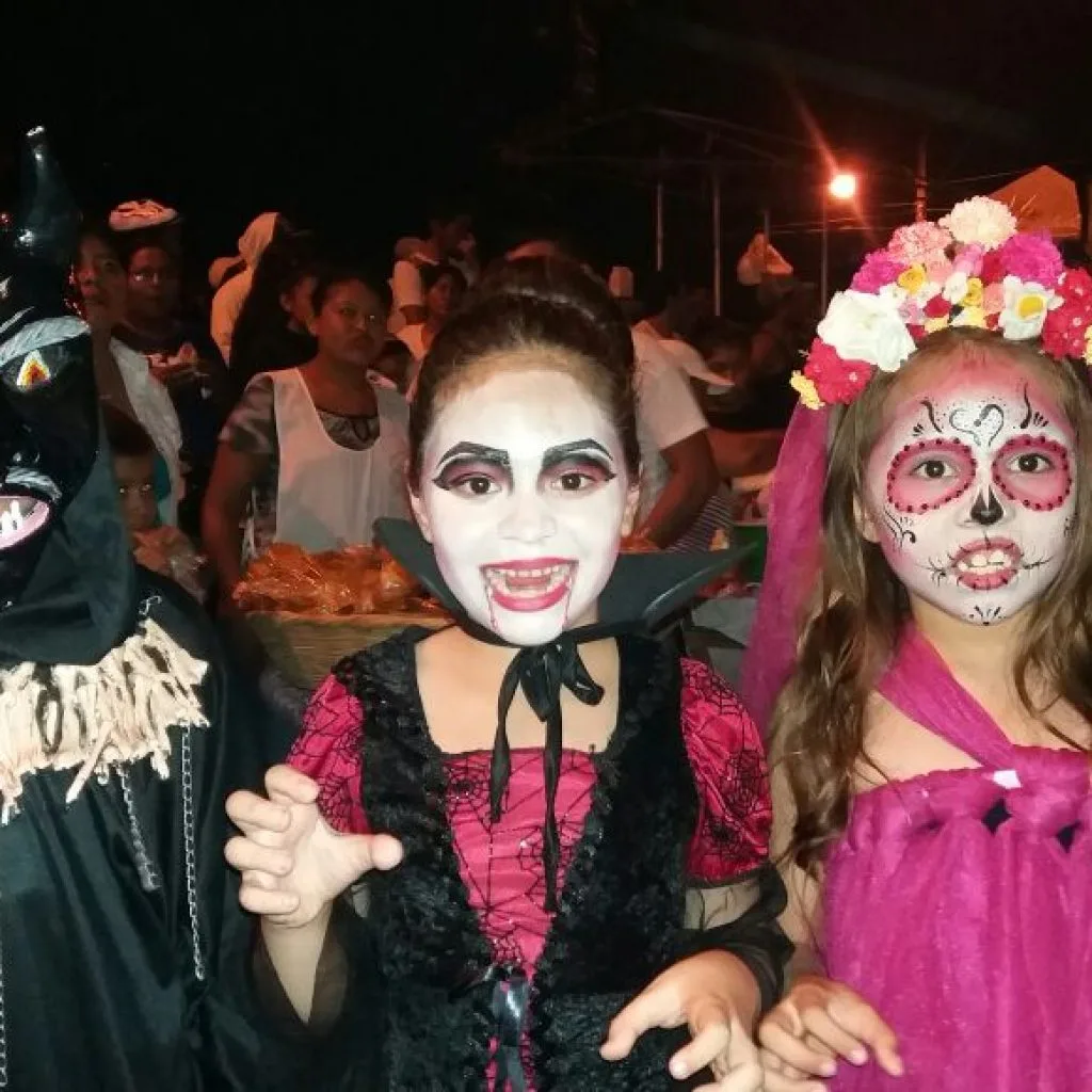 Noche de espantos en fiesta de los ahuizotes en Masaya