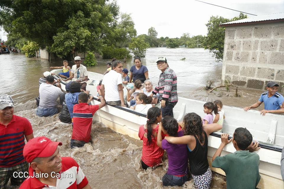 18 mil familias afectadas por lluvias. Foto: Presidencia de la República.