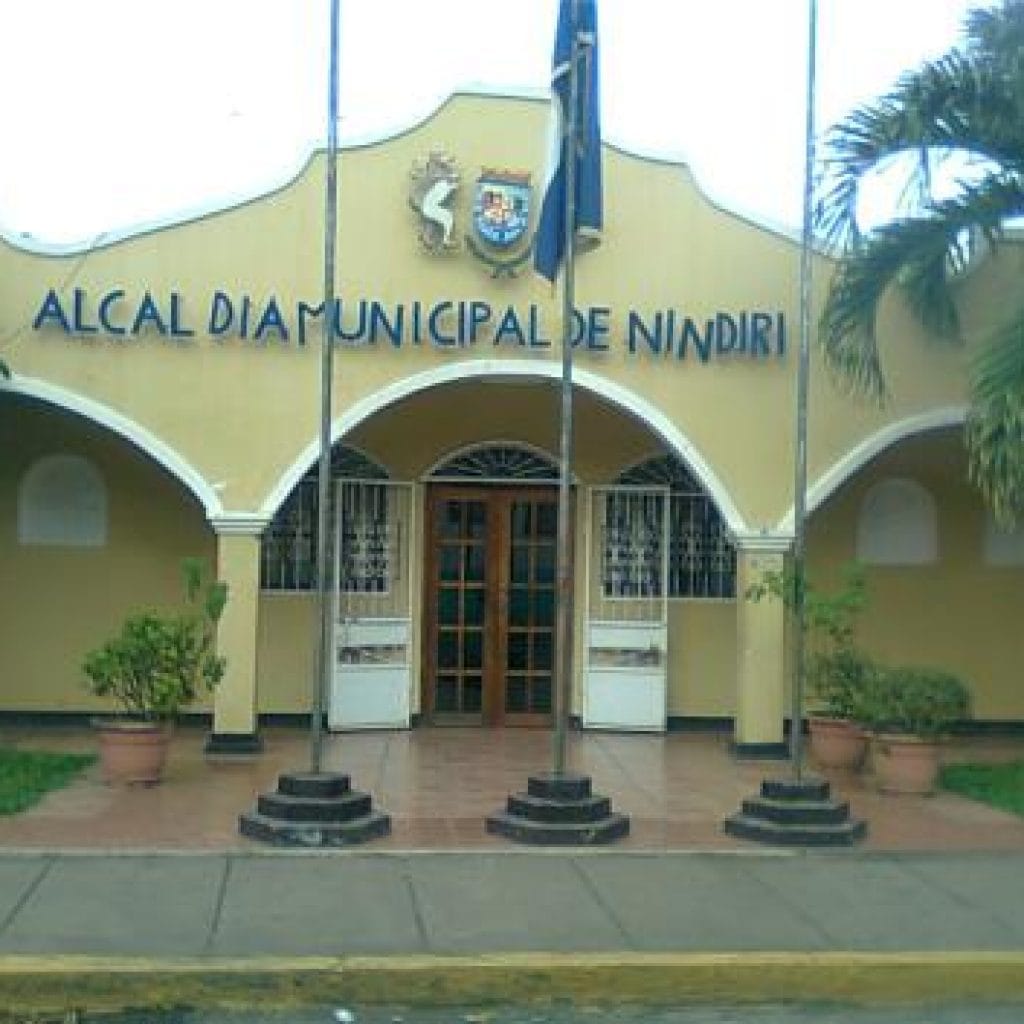 Alcaldía de Nindirí deduce dietas a concejales salientes