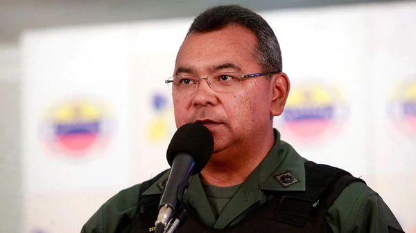 N&eacute;stor Reverol, ministro del Interior es uno de los sancionados