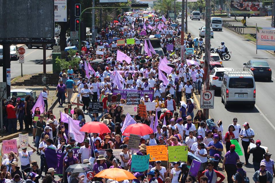 El 8M se toma Managua para exigir justicia por las mujeres asesinadas. Fotografía: Artículo66