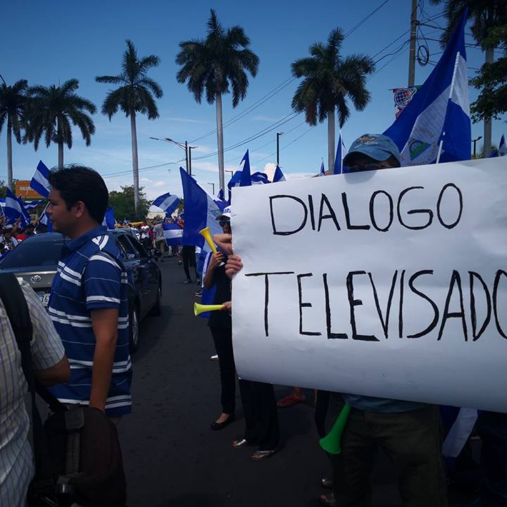 Nicaragüenses exigen que el Diálogo Nacional sea transmitido en vivo por los medios de comunicación