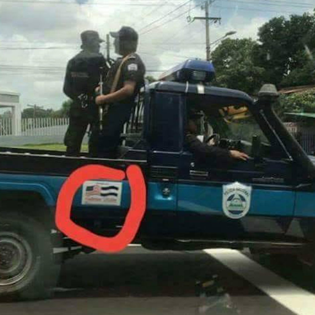 Policía orteguista niega uso de vehículos donados por EMBUSA en represión y transporte de paramilitares