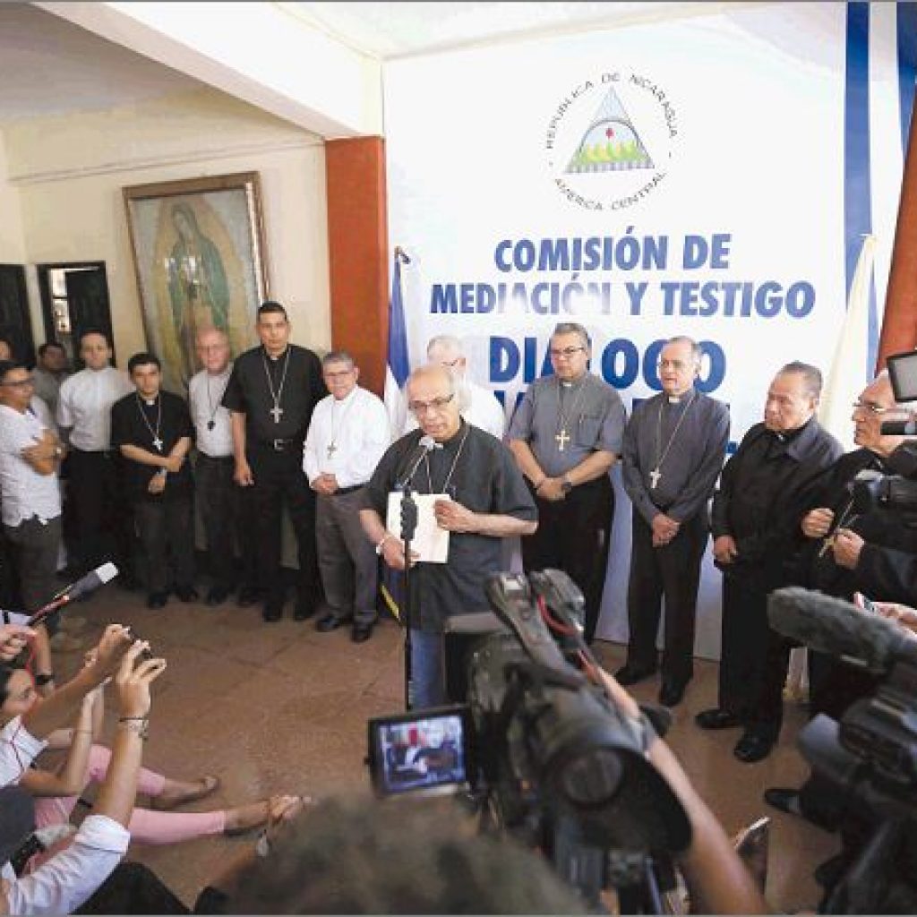 Obispos deciden reanudar el Diálogo Nacional pese al brutal ataque gubernamental del que es víctima la Iglesia Católica