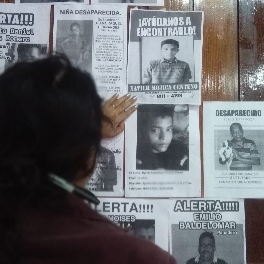 Desapariciones forzosas: Se lo llevaron los paramilitares porque se negó a tomar armas para ir a matar jóvenes