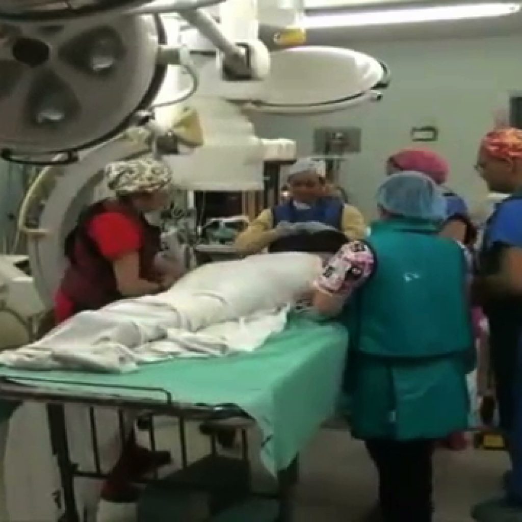 Brigada médica norteamericana cancela jornada de cirugías en Hospital de León ante despido arbitrario de médicos