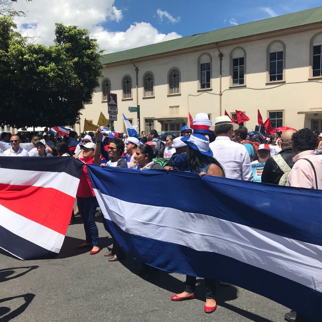 Costarricenses se toman las calles en solidaridad con el pueblo de Nicaragua