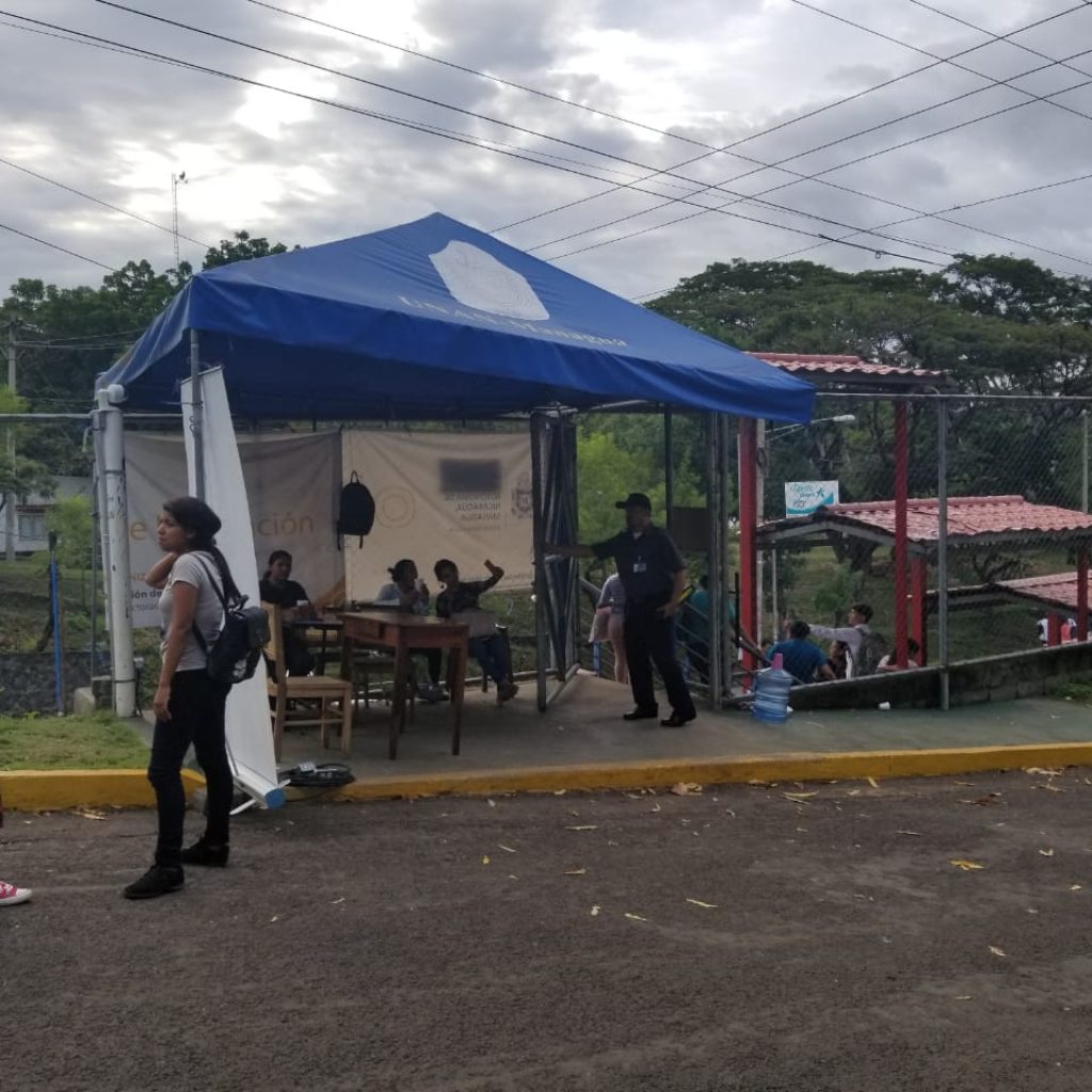 Reinicio de clases en la UNAN-Managua: asedio, requisas y aulas vacías