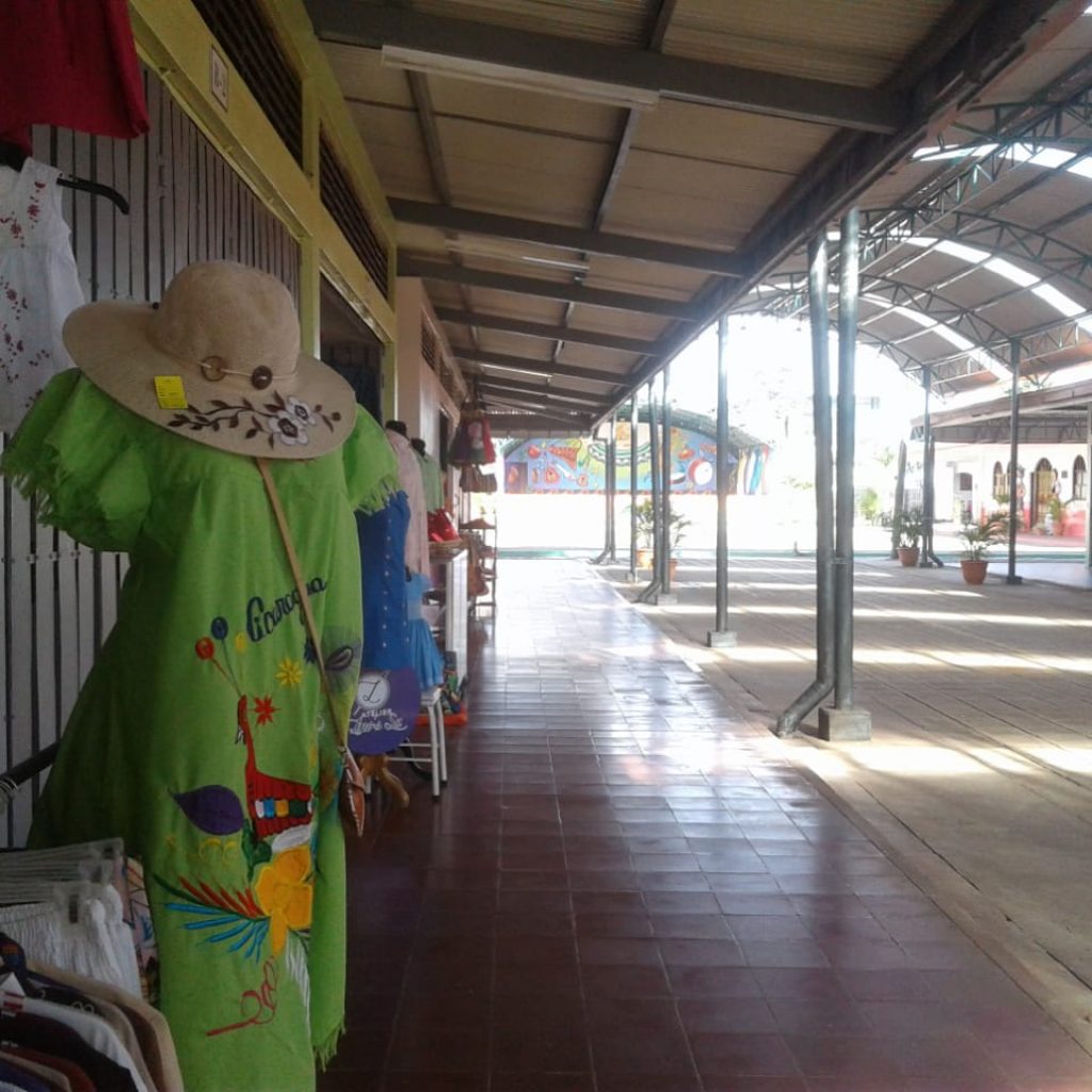 Desolación en el mercado de artesanías de Masaya por falta de turistas