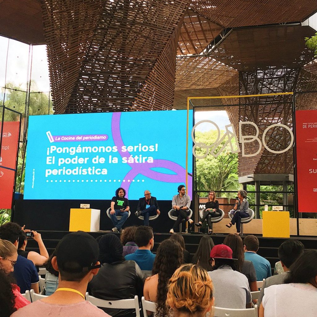 El poder de la sátira periodística, reírnos de los poderosos