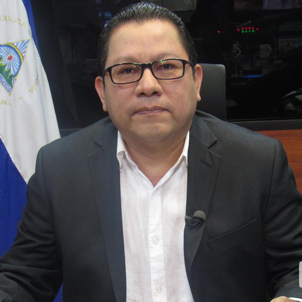 Dictadura vigila vivienda del director del canal 100% Noticias con un dron