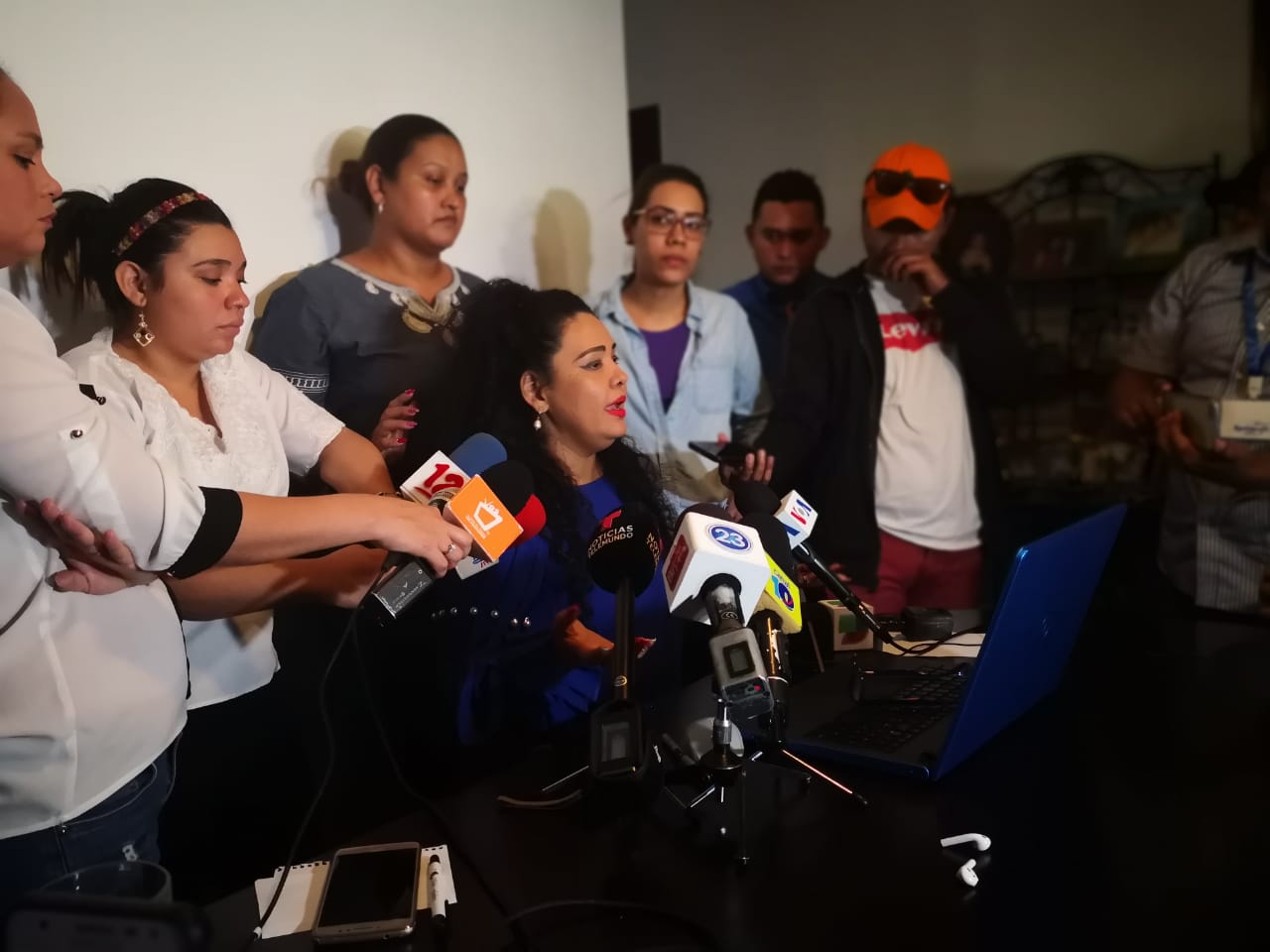 Periodista Verónica Chávez narra el horror vivido en operativo policial contra 100% Noticias. Foto/Artículo66