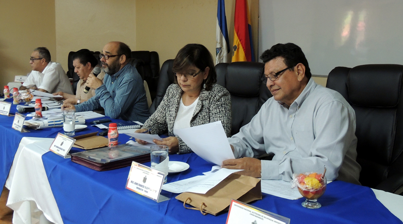 Unan-Managua reduce hasta el 50% del salario complementario de docentes jubilados. Foto: UNAN.