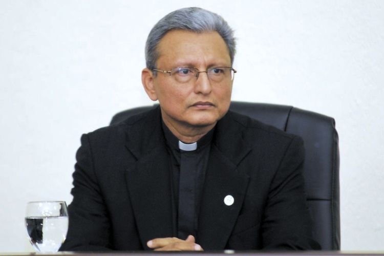 Padre José Uriarte, rector de la Universidad Centroamericana. Foto: Cortesía / La Prensa