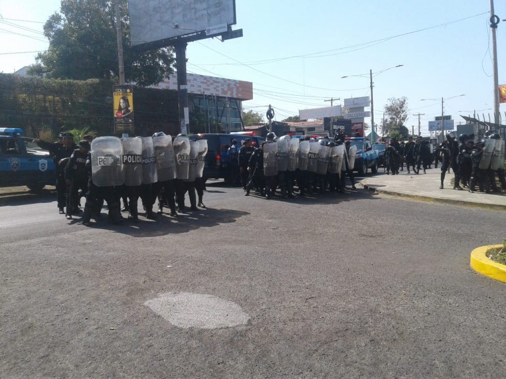 Policía orteguista viola acuerdo de libertades secuestrando a manifestantes
