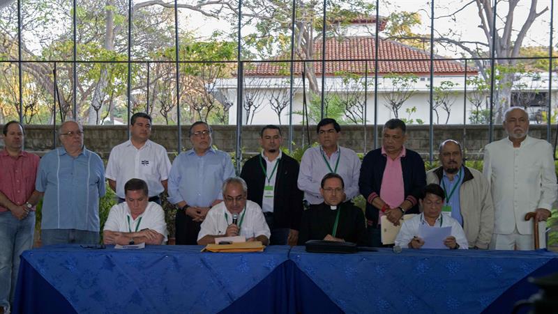 Nicaragua se encamina al colapso social y económico si no logra acuerdos en mesa de negociación. Foto: tomada de internet.