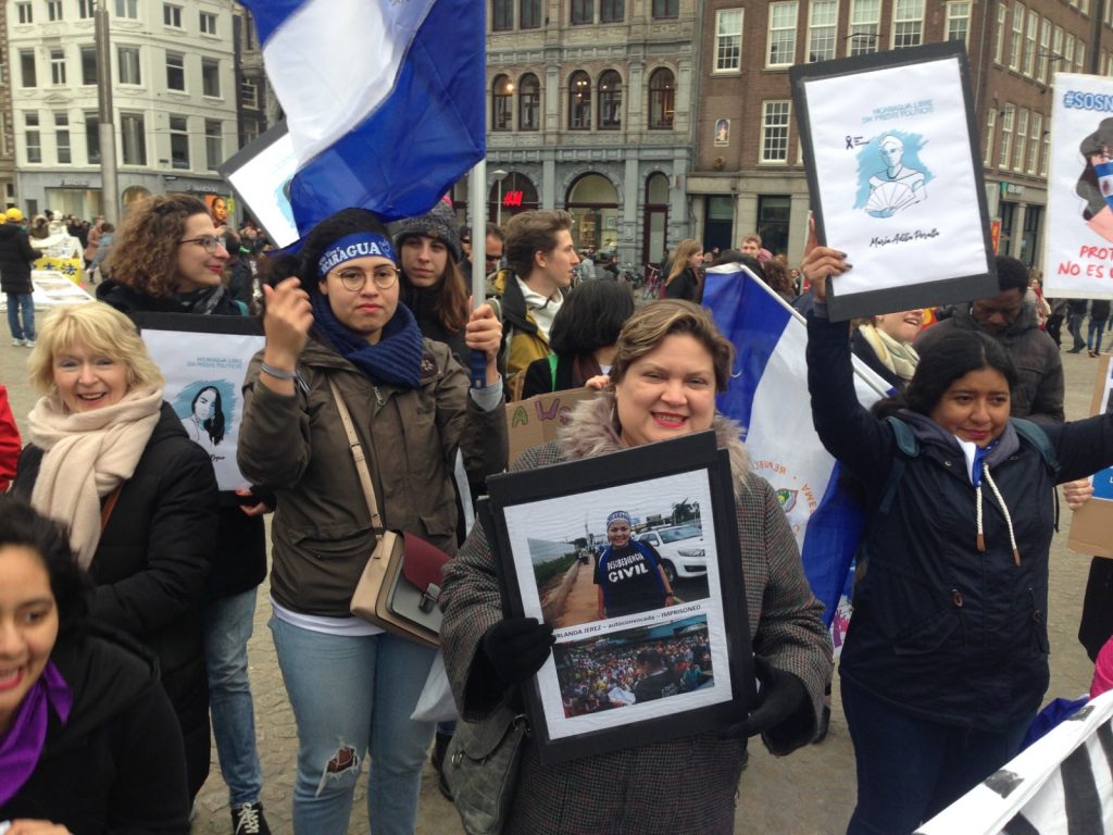 Marcha de mujeres en Holanda recordó a las presas políticas de Nicaragua