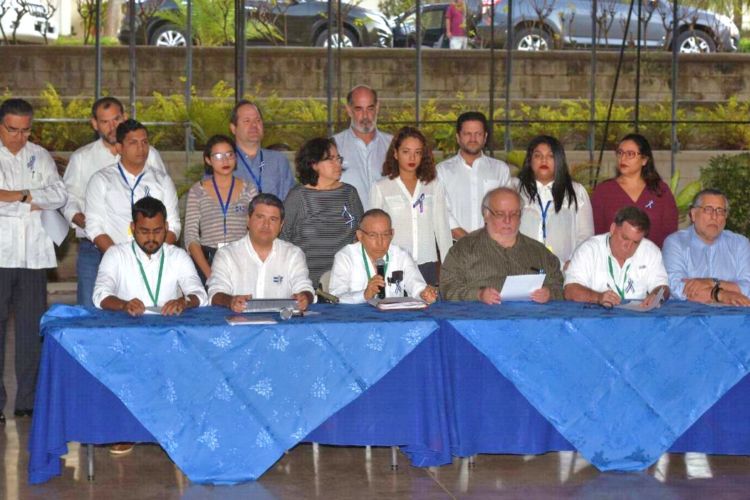 Alianza Cívica sostiene encuentro con cuerpo diplomático en Nicaragua. foto: tomada de internet.