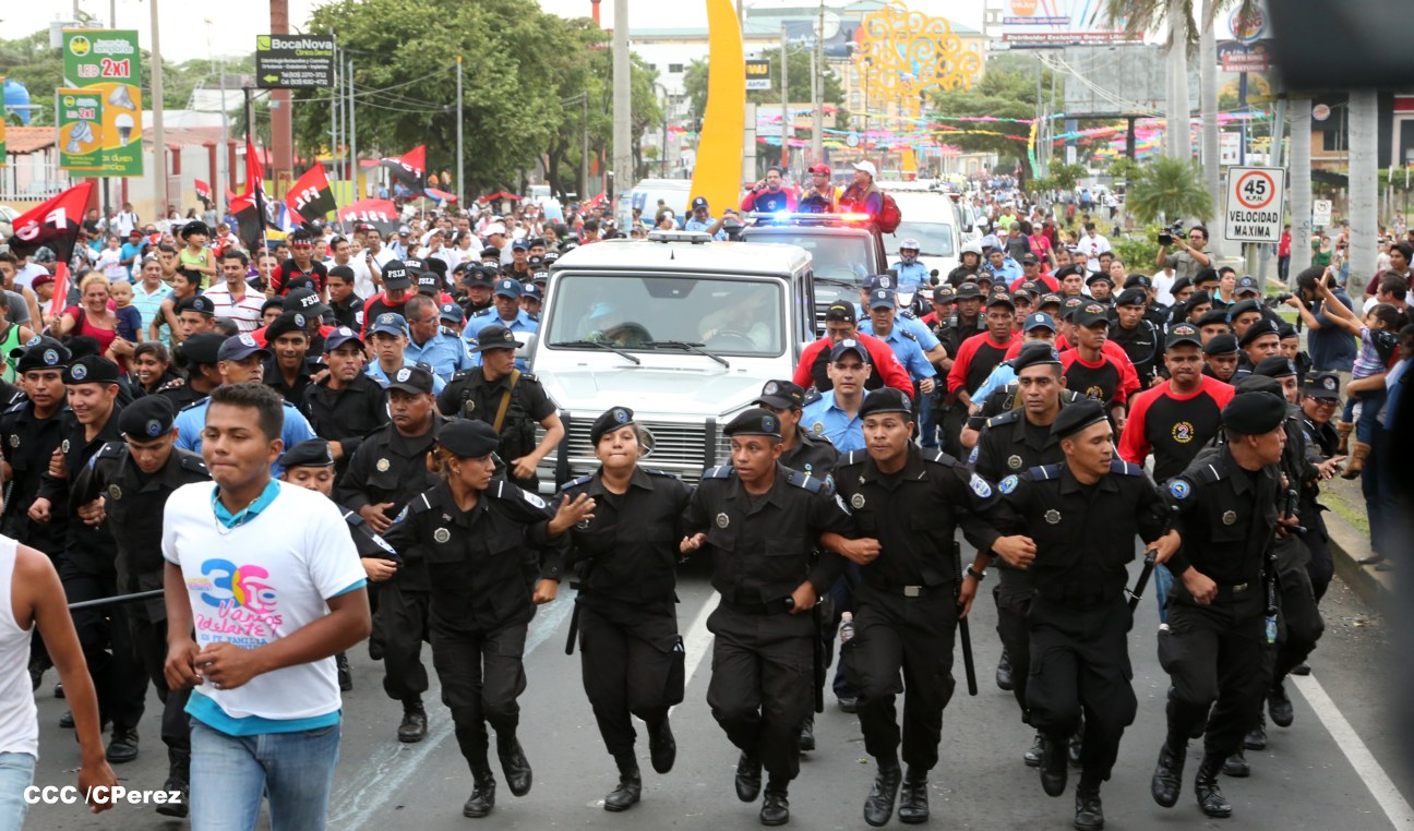 Millonaria escolta para Daniel Ortega y su séquito