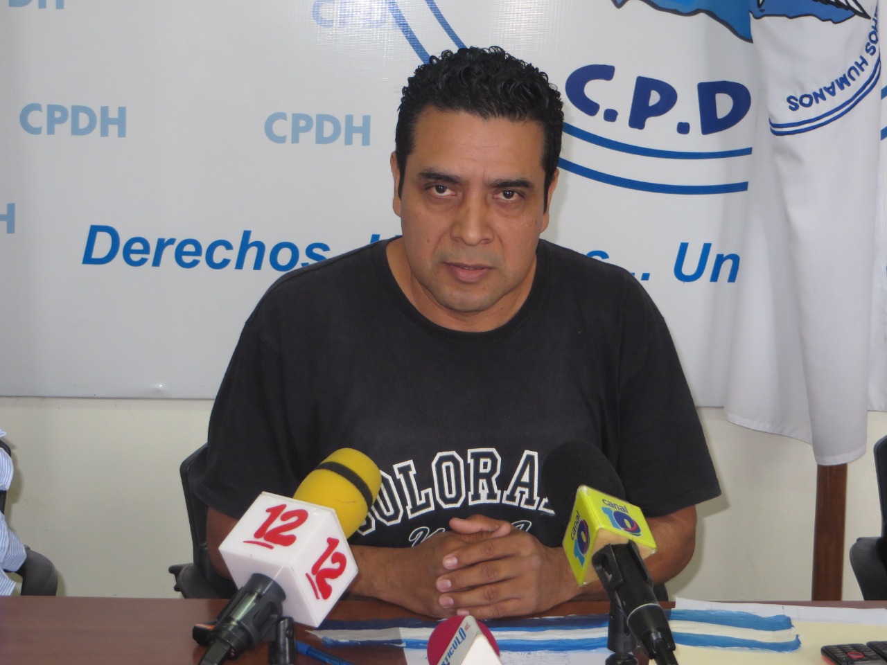 Profesor Juan Bautista Guevara originario de Ticuantepe denuncia asedio policial. Foto: Noel Miranda/Artículo 66
