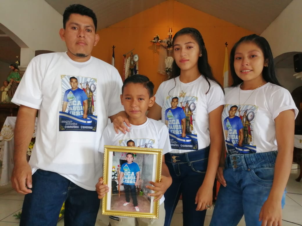 Familiares de joven asesinado el 17 de julio, de 2018 en Monimbó, siguen demandando justicia. Foto: N. Miranda / Artículo 66