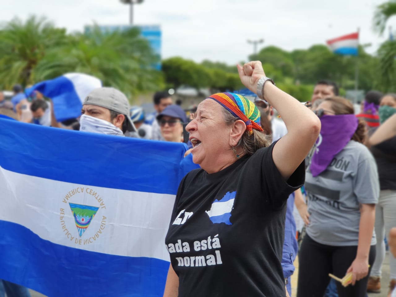 Movimientos de mujeres acompañaron a los estudiantes universitarios en el plantón. Foto: Álvaro Navarro / Artículo 66 