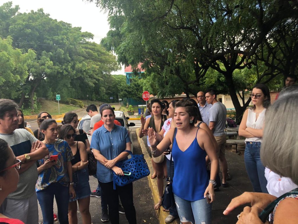 Universidad Americana suspende graduación «por complot» contra la nieta de Daniel Ortega