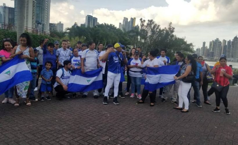 Excarcelados políticos se reúnen con nicas exiliados en Panamá. Foto: Cortesía