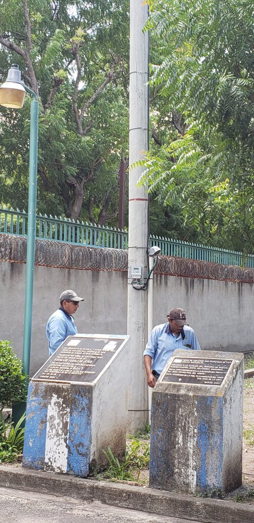 Sacerdote denuncia suspensión ilegal de energía eléctrica en el Hogar de Ancianos San Francisco de Asís