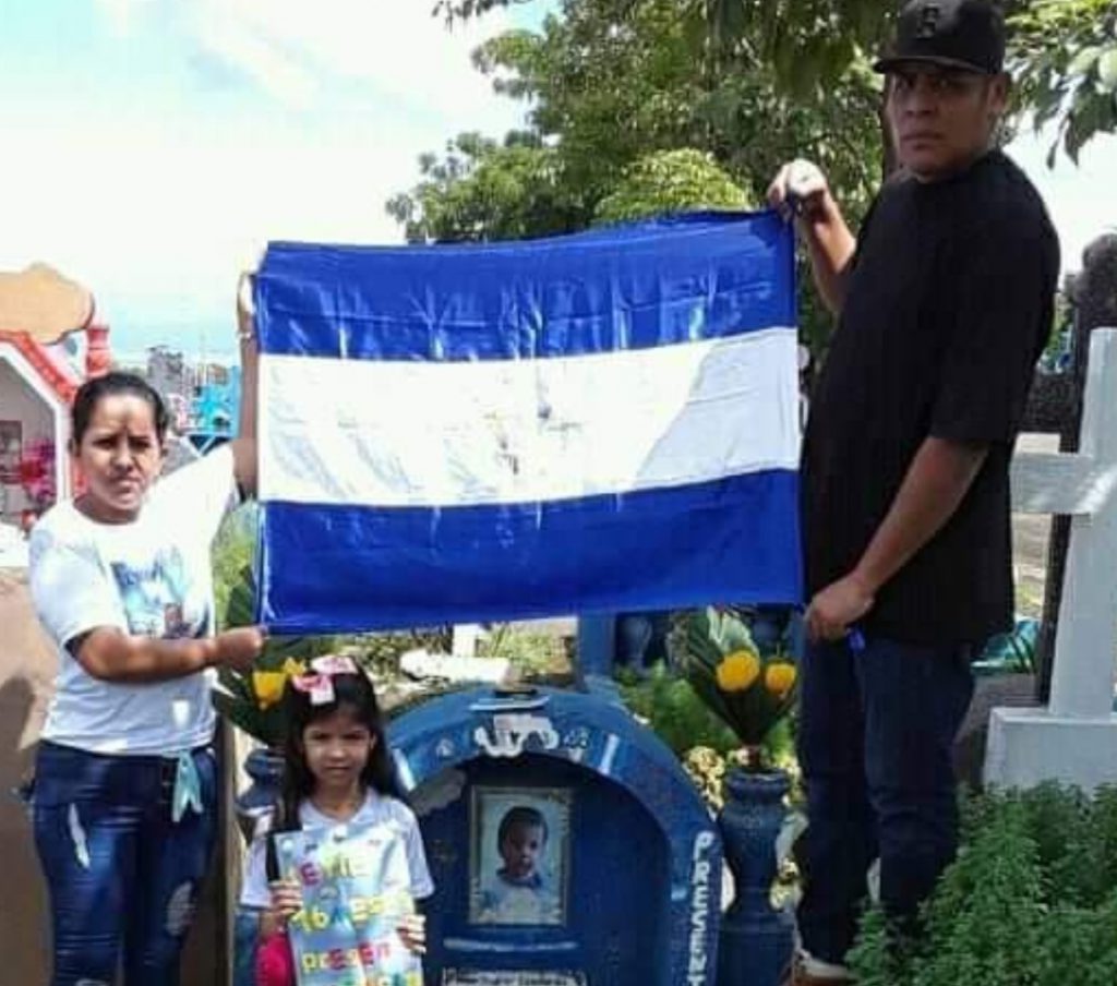 Padres del niño Teyler Lorío regresaron a Nicaragua después de un año exiliados en Costa Rica