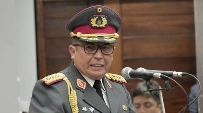 Comandante en jefe de las Fuerzas Armadas de Bolivia, Williams Kaliman