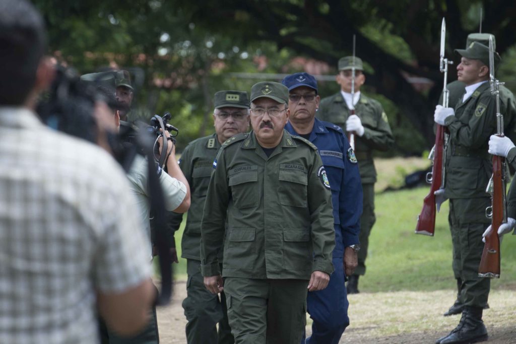 Marvin Corrales repite el discurso del régimen de Ortega ante el renombramiento de Avilés: "forma unánime del Consejo Militar". Foto: La Prensa