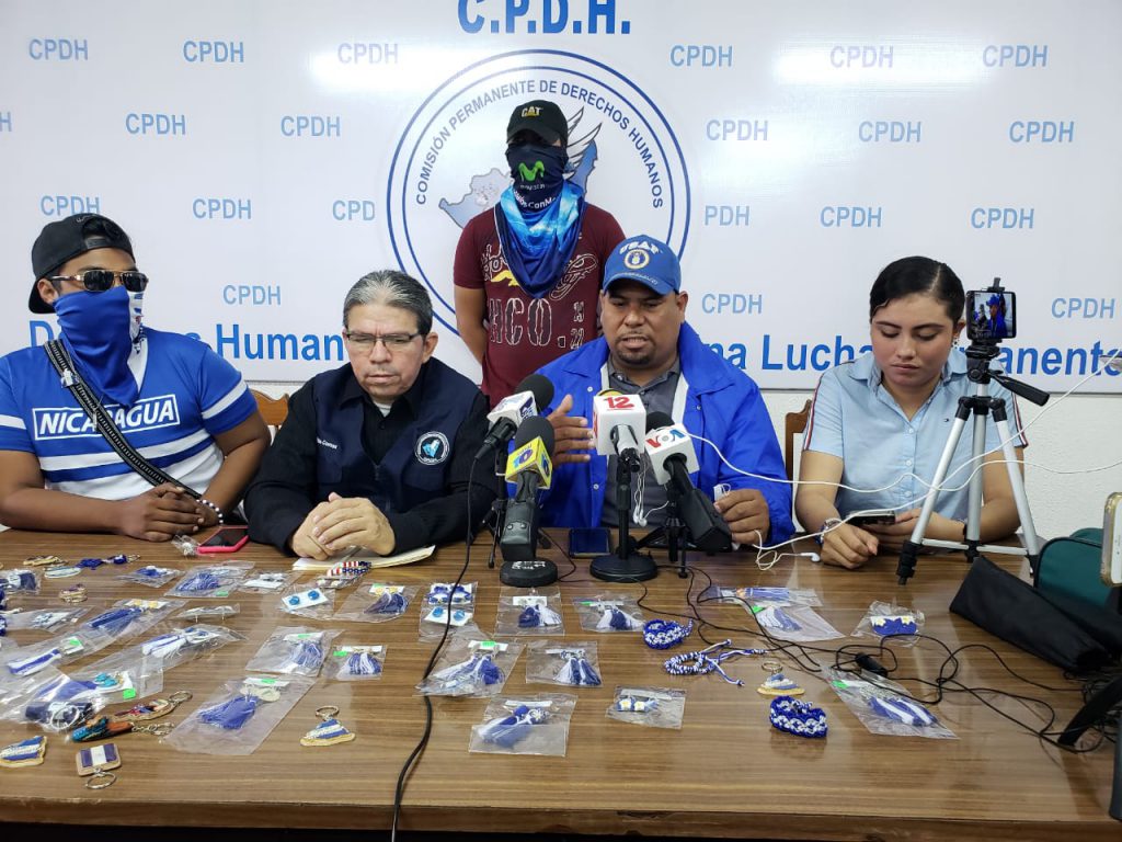 Colectivo de artesanos y exreos políticos denuncian asedio policial y paramilitar