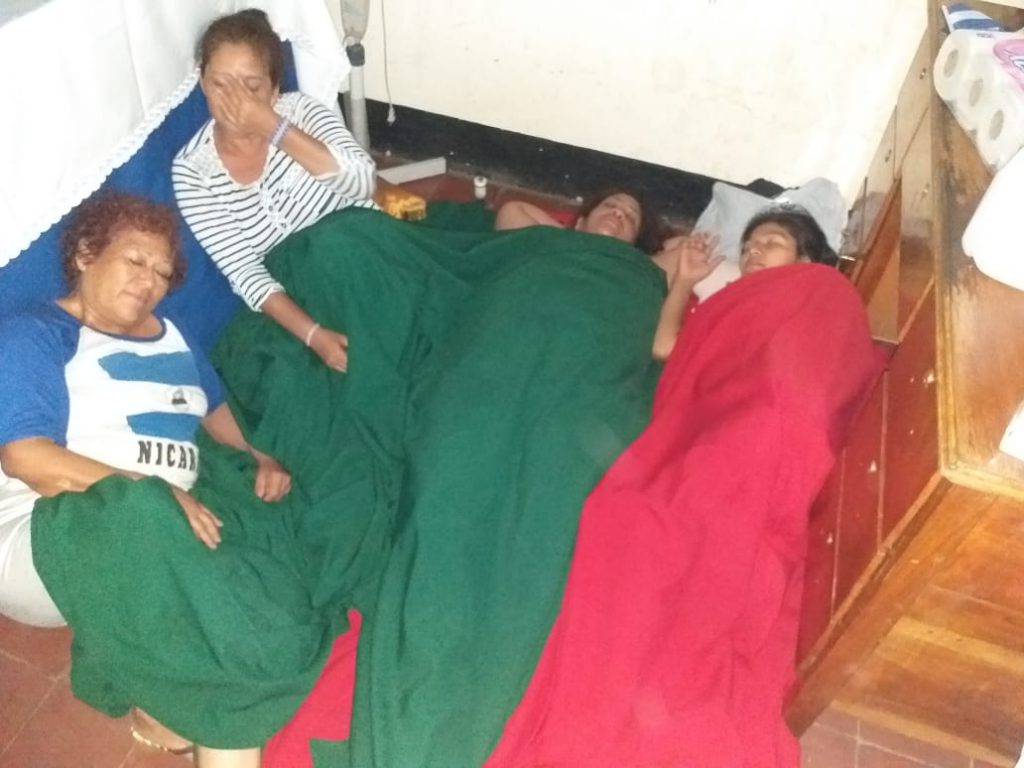 Lanzan un SOS por la salud del padre Edwin Román, de tres madres de presos políticos y de la abogada Yonarqui Martínez