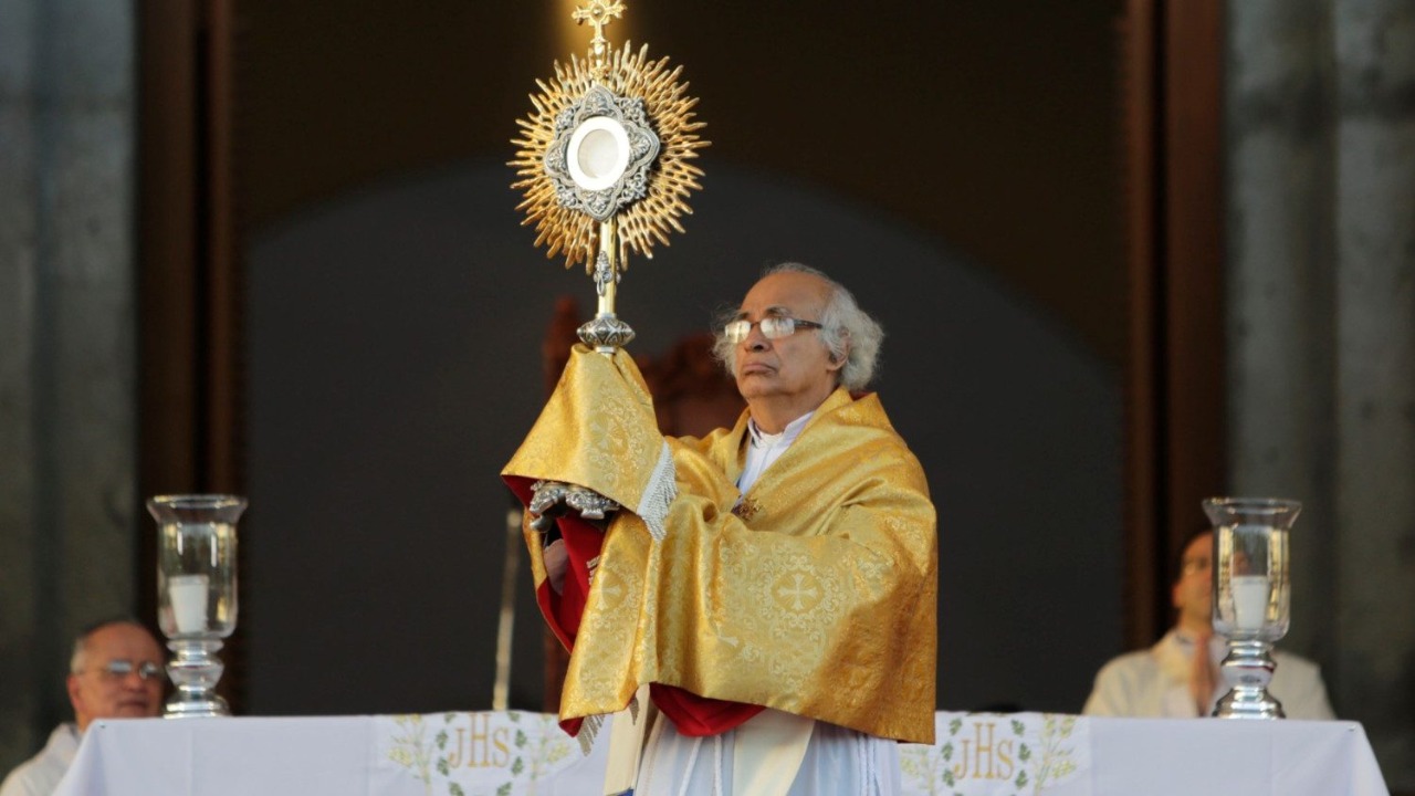 Leopoldo Brenes convoca a jornada de oración con el Santísimo. Foto/Cortesía: Vatican News.