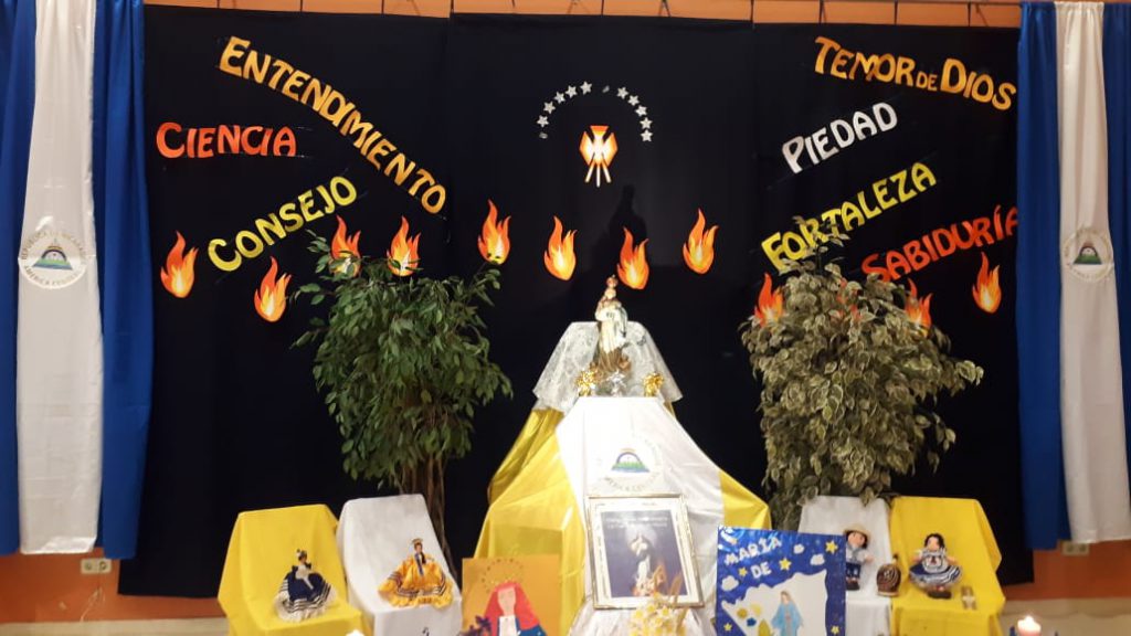 Nicaragüenses exiliados y residentes celebran la Purísima en Madrid, España