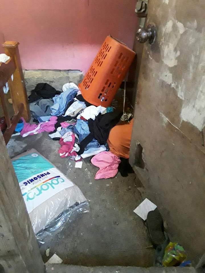 Así quedó la habitación de Irma Pérez tras allanamiento policial. Foto: Cortesía