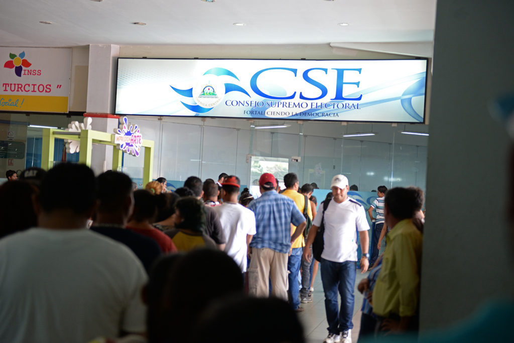 Oposición demanda a la dictadura orteguista garantizar el derecho al voto de los nicaragüenses en el exterior