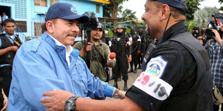 Régimen de Ortega continúa donando propiedades del Estado a la Policía y al Ejército