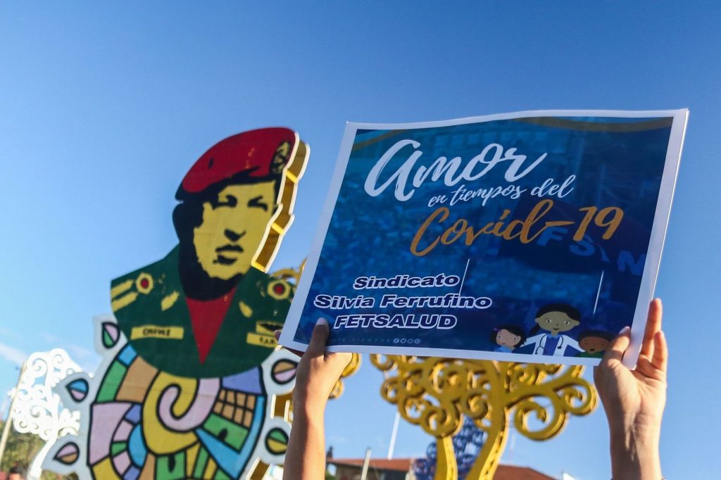 Contrario a recomendaciones de la OMS, Rosario Murillo llama a «visitarse, unirse y desplegarse en amor al COVID-19»