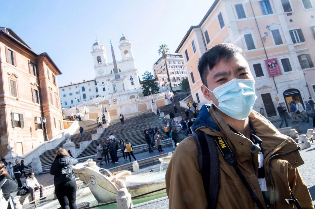 Italia se declara en cuarentena tras dispararse número de muertos por coronavirus