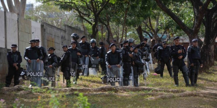 Pensiones de los oficiales de la Policía sancionada están en «peligro». Foto: La Prensa