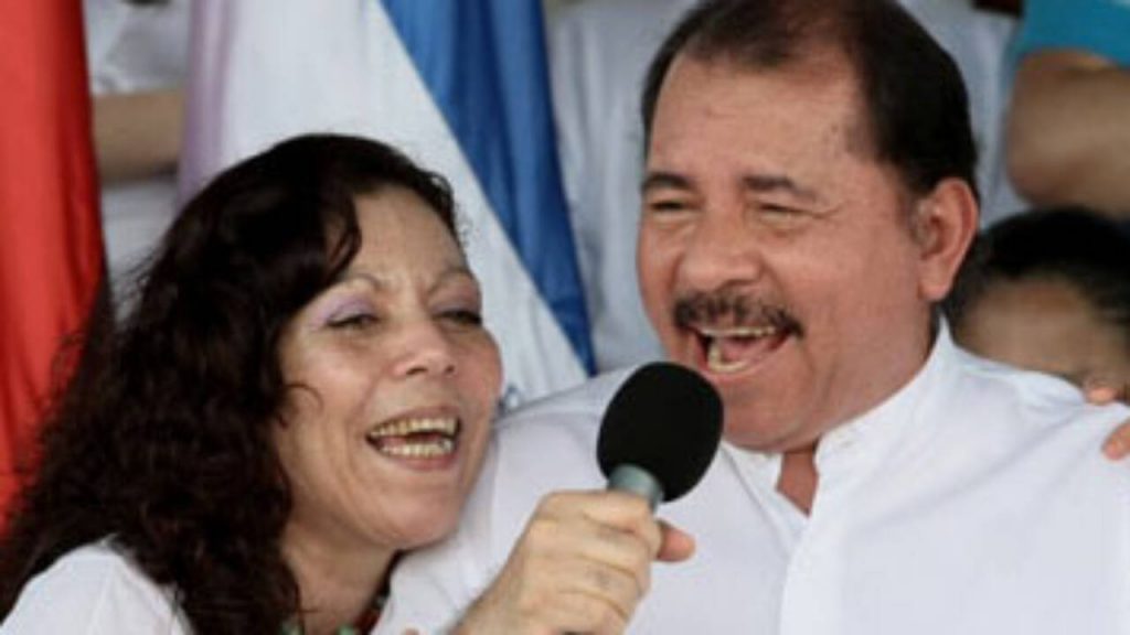 Régimen de Daniel Ortega adelantará salario a trabajadores del Estado para que «disfruten» la Semana Santa