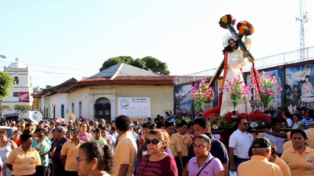 Molestia en León por prohibición de procesiones católicas