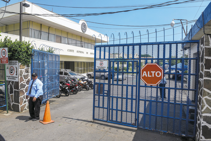 Corte Suprema de Justicia de Nicaragua toma medidas de prevención contra COVID-19. Foto: La Prensa