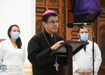 Dictadura orteguista prohíbe a monseñor Rolando Álvarez crear centro médico para pacientes de coronavirus. Foto: Cortesía.