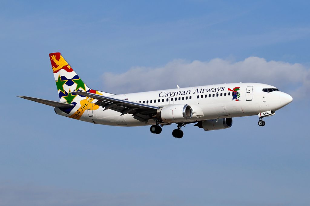 Dictadura de Ortega cierra fronteras y prohíbe repatriación de nicas en vuelo de Cayman Airways