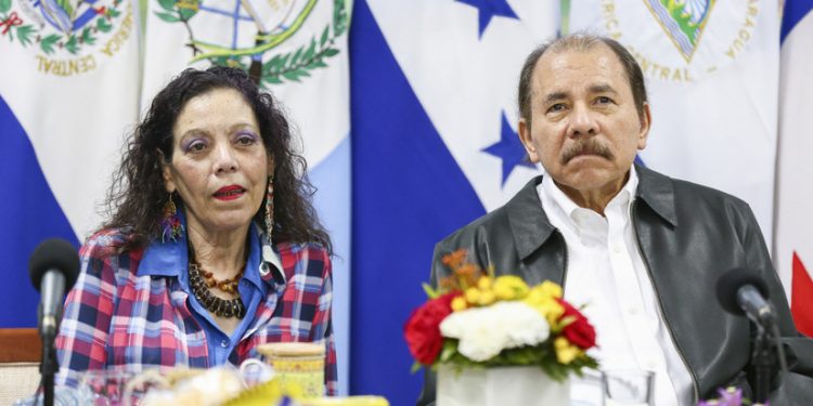 El régimen de Nicaragua en medio del COVID-19 «implementa una política sanitaria que está basada en la magia», denuncia alto funcionario de EE.UU. Foto: Medios Oficialistas