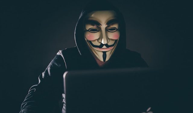 Anonymous también tumba las webs del Minsa y el Poder Judicial