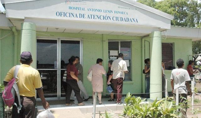 Una docena de médicos del Lenín Fonseca dados de baja por contagio de Covid-19